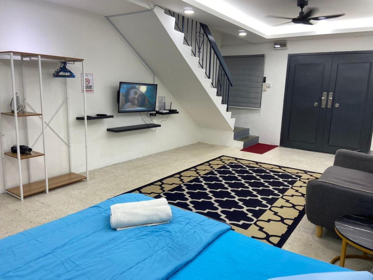 Hs Homestay Cenderawasih Kuantan Town Ngoại thất bức ảnh